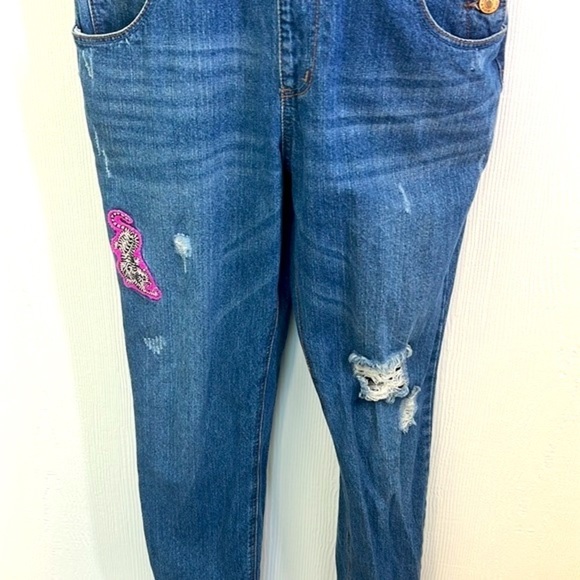 Forever 21 - Livin The Dream Patchwork Distressed Overalls Size 28 - Picture 9 of 15